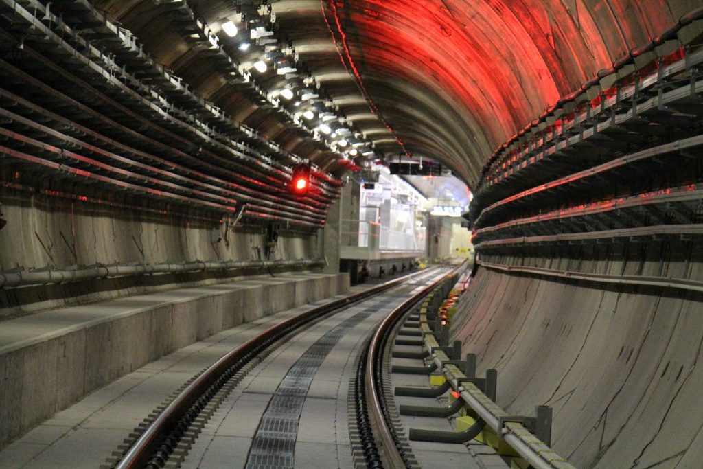 Zdjęcie z tunelu metra