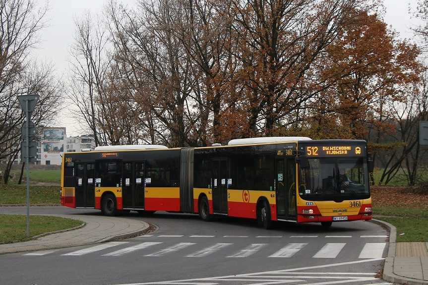 zdjęcie autobusu linii 512