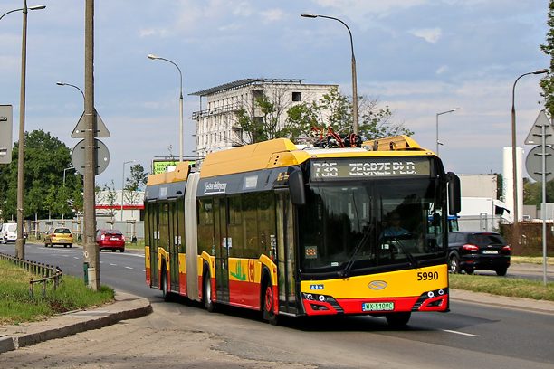 autobus linii 735