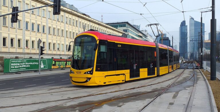 Budowa tramwaju na ulicy M. Kasprzaka – zmiana dla autobusu linii 184